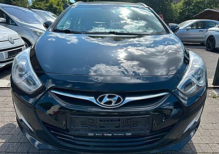 Hyundai i40 cw FIFA World Cup Edition* 2 HAND*TÜV NEU*