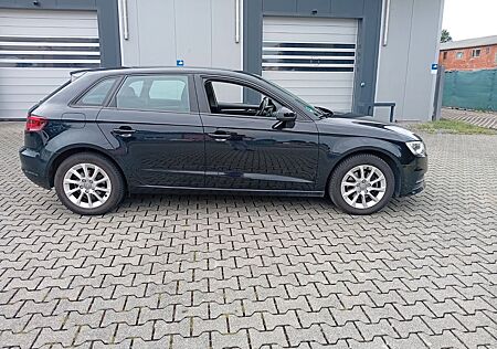 Audi A3 Sportback attraction Xenon Klima PDC