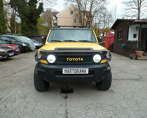 Toyota FJ -4.0-Cruiser-