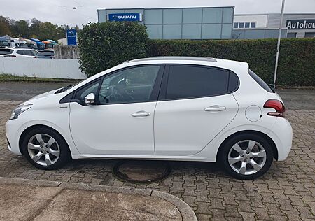 Peugeot 208 PureTech 82 Style Style