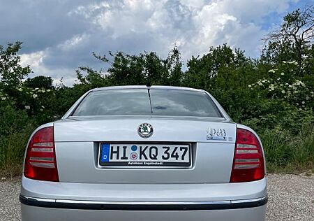 Skoda Superb 1.8 T Elegance Tiptronic Elegance