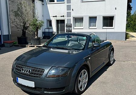 Audi TT Roadster 1.8T 110KW -