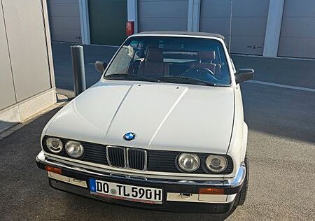 BMW 320 i Cabrio