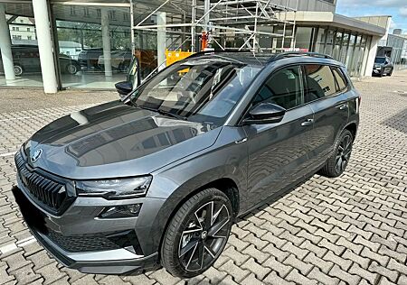 Skoda Karoq 1.5l TSI DSG Sportline m. Vollausstattung