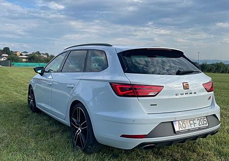 Seat Leon ST 2.0 TSI CUPRA 4Drive DSG CUPRA