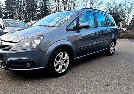 Opel Zafira B Edition