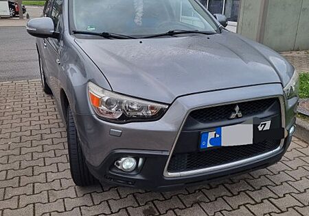 Mitsubishi ASX 1.8 DI-D+ 2WD ClearTec Instyle / Panoramadac