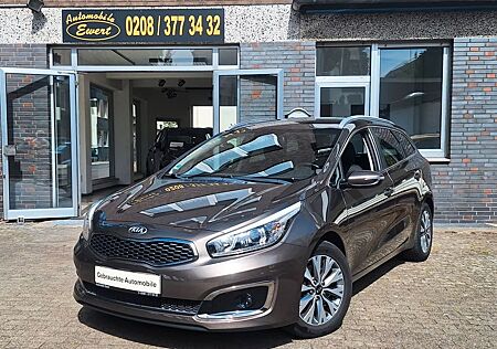 Kia Cee'd Ceed SW Kombi Navi Kamera Scheckheft