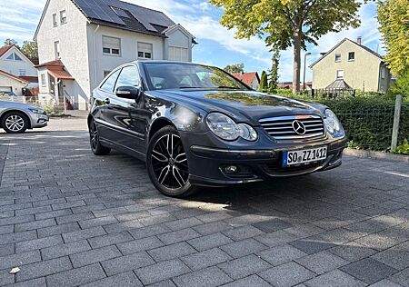 Mercedes-Benz CL 180