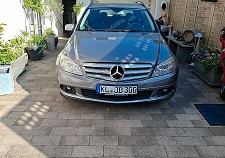 Mercedes-Benz C 180 CGI T BlueEFFICIENCY ELEGANCE Aut. ELE...