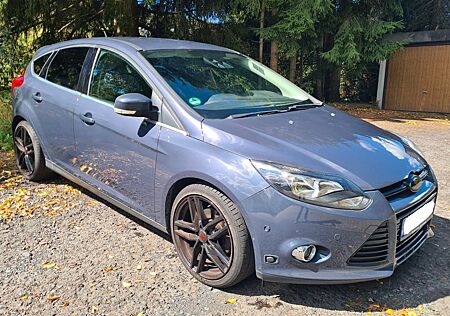 Ford Focus 1.6 EcoBoost 150PS Lim. TÜV