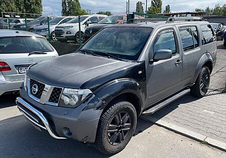 Nissan Pathfinder 2.5 dCi Premium