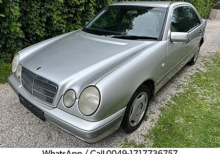 Mercedes-Benz E 200 Original # 106000 Km # Klima