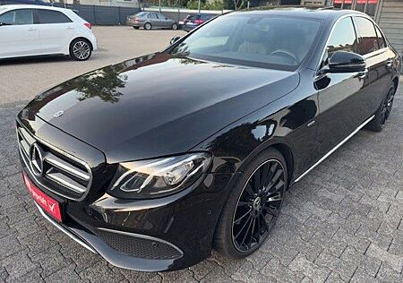Mercedes-Benz E 220 E 220CDI Sportpaket Schiebedach 20 Zoll Garantie