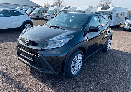 Toyota Aygo (X) Aygo (X) 1,0 Business Edition AutomKlimaKamera