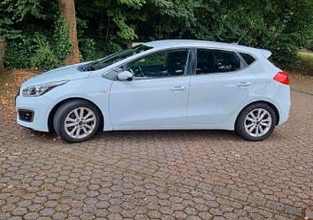 Kia Cee'd Ceed 1.4 Dream-Team Edition Kamera Alu