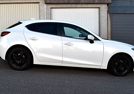 Mazda 3 2.0 SKYACTIV-G 165 i-ELOOP Center-Line Cen...
