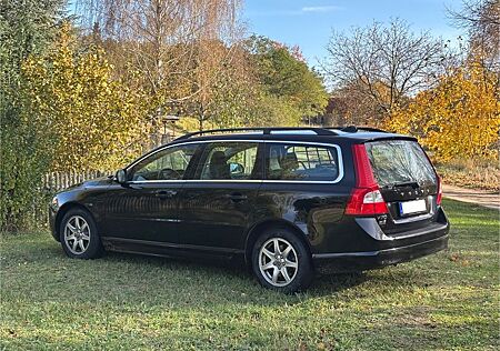 Volvo V70 III Momentum (Benzin/ CNG) | TÜV neu