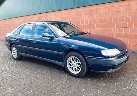 Renault Safrane 2,0i - erst 75900 Km. - super Zustand