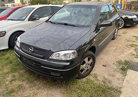 Opel Astra 1.6 16V -
