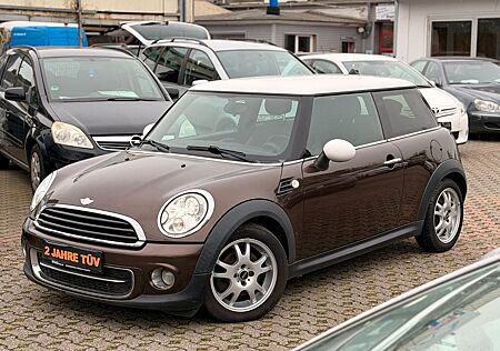 Mini Cooper D *PDC*XENON*ALU*MFL*ALLWETTER*
