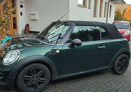 Mini One Cabrio One Britisch racing green