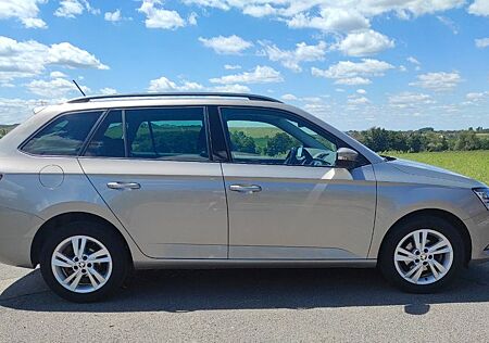 Skoda Fabia 1.0l TSI 70kW STYLE COMBI STYLE