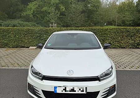 VW Scirocco Volkswagen 2.0 TDI 135kW DSG -