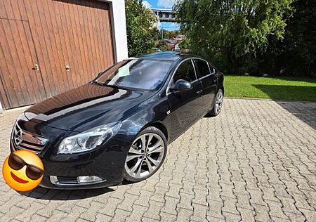 Opel Insignia 2.0 Turbo Sport Automatik