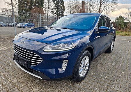 Ford Kuga Titanium 4x4 AHK LED Navi Keyess go