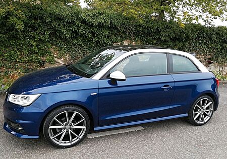 Audi A1 1.0 TFSI S-Line BOSE 18`` Leder/Alcan PANO