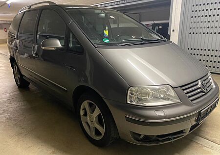 VW Sharan gebraucht kaufen VW Sharan Volkswagen 1,9TDI,7 Sitze 11,25,Automatik