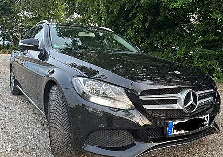 Mercedes-Benz C 180 T -