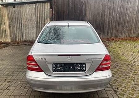 Mercedes-Benz 200 C200 Kompressor Verkauf An Export Händler