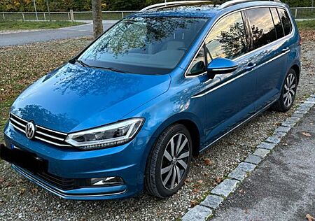 VW Touran Volkswagen 2.0 TDI SCR 140kW DSG Highline Highline