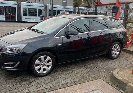 Opel Astra Sports T. 1.6 CDTI eco Sel. 100 S/S Se...