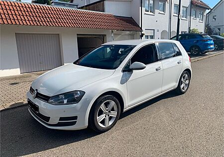 VW Golf Volkswagen 1.6 TDI Comfortline BlueMotion Comfortline