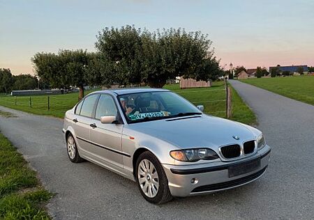 BMW 318i -