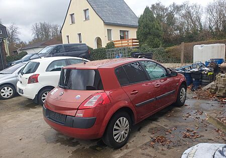 Renault Megane Authentique 1.6 16V