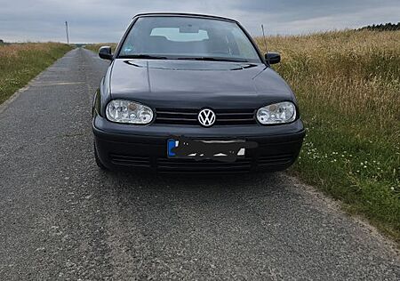 VW Golf Volkswagen 2.0 Trendline Cabriolet Trendline