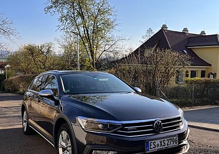 VW Passat Alltrack Volkswagen 2.0 TDI SCR 147kW DSG 4MOTIO...