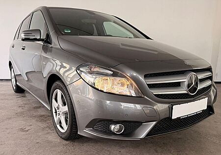 Mercedes-Benz B 200 ,SHZ,PDC,NAVI,TÜV&SERVICE NEU,AHK