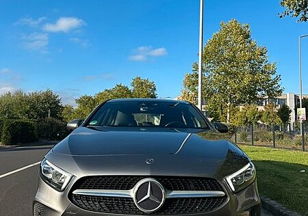 Mercedes-Benz A 180 d