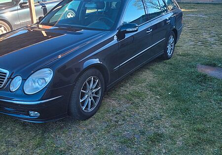 Mercedes-Benz E 320 T AVANTGARDE Avantgarde