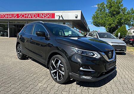 Nissan Qashqai 1.3 Automatik Pano Vollleder Navi AHK