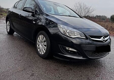Opel Astra 1.4 Turbo 140PS