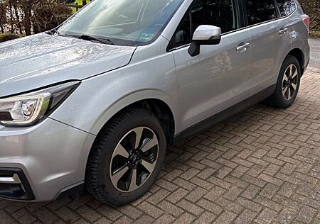 Subaru Forester 2.0D Exclusive Lineartronic Exclusive