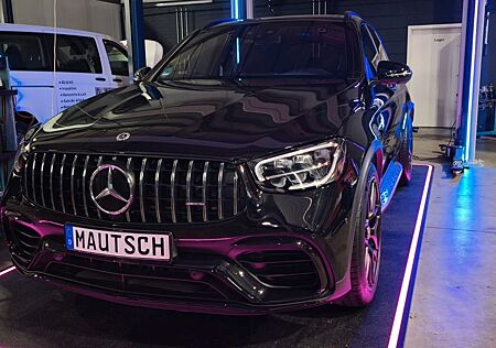 Mercedes-Benz GLC 63 AMG GLC 63 S AMG AHK Driver`s Package