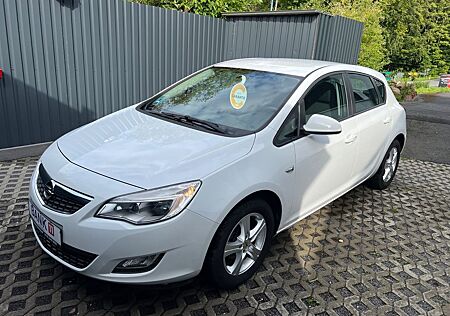 Opel Astra *1,4 *78TKM *Klima *Tüv 11/2026 *4/5 Türer