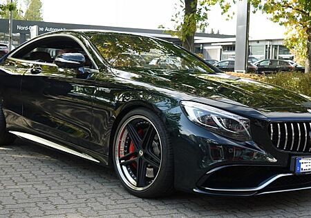 Mercedes-Benz S 63 AMG S -Klasse Coupe 4Matic